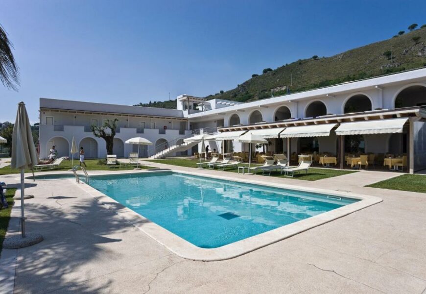 Hotel Grotta di Tiberio